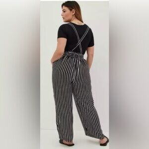 NWT Torrid Black and White Striped Jumpsuit Overalls